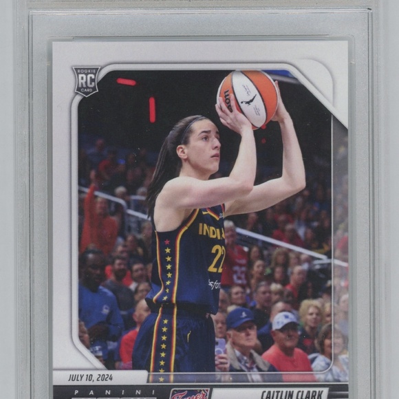 2024 Panini Instant WNBA #144 Caitlin Clark Indiana Fever Rookie RC Gem Mint 10 - Picture 3 of 4